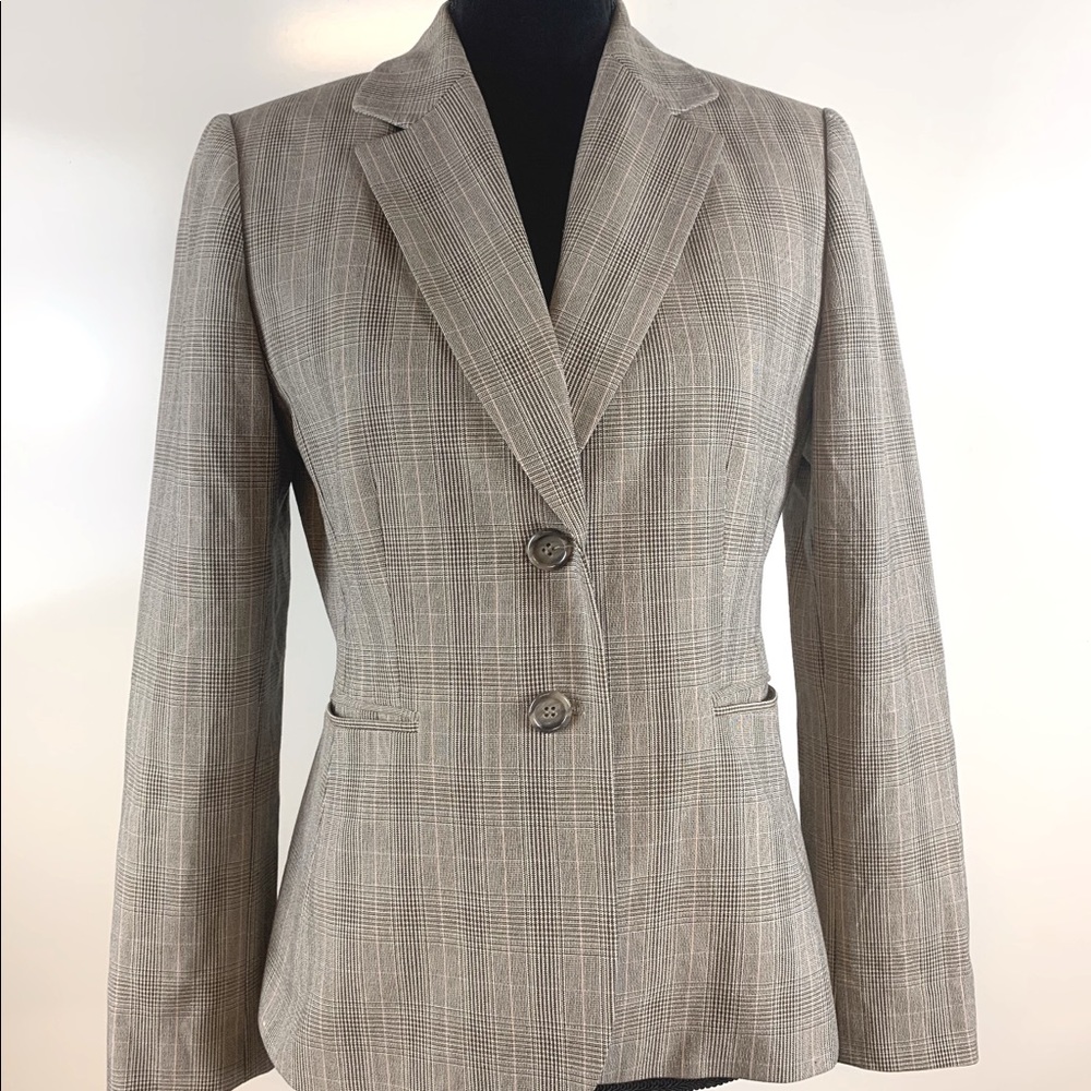 Tahari asl blazer size 4p